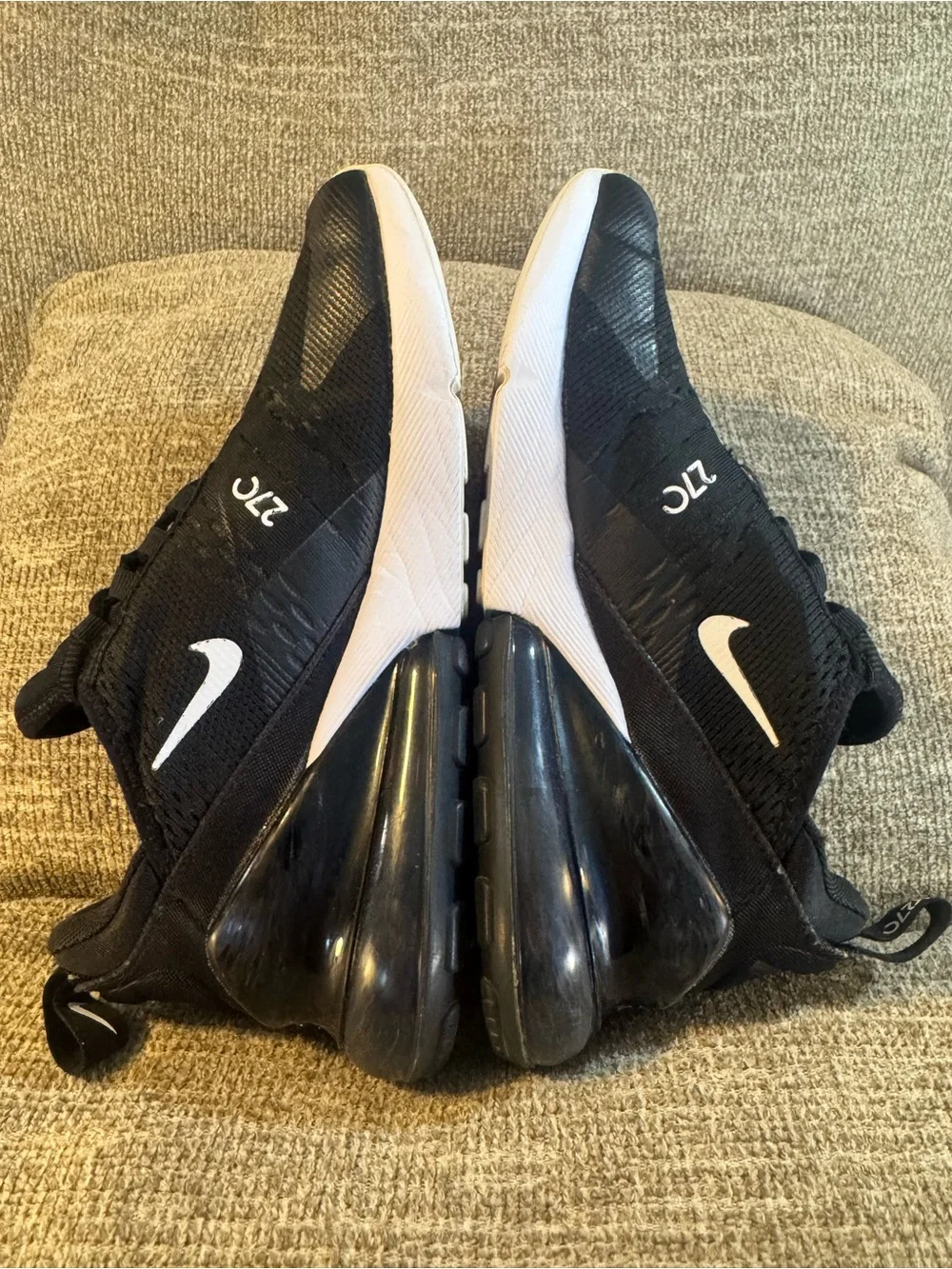 Nike Air Max 270 Kids Black/White #943345-001 Size 6Y